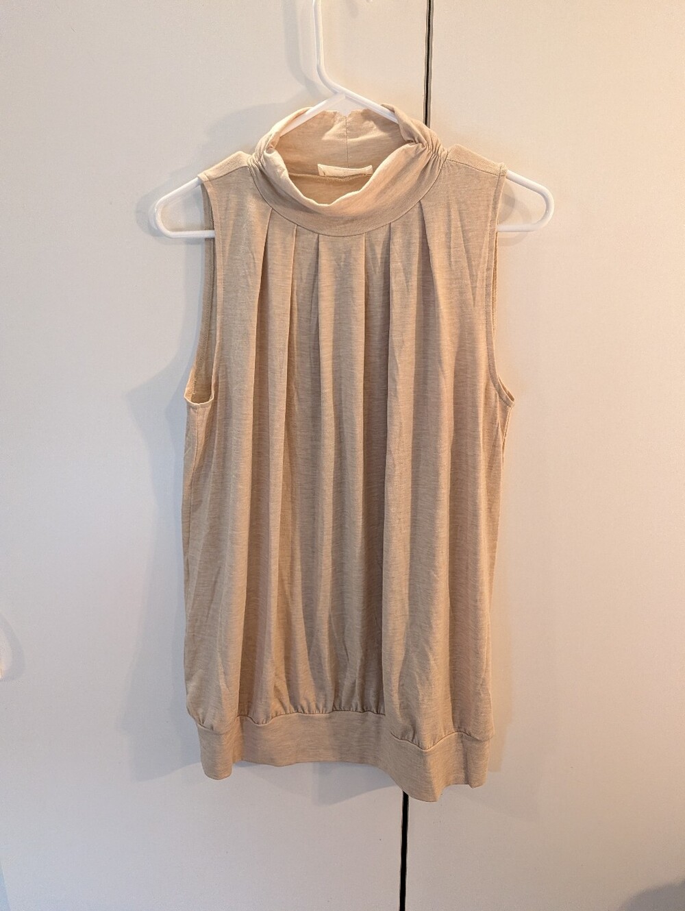 Zenana Womans XL Sleeveless Mock Neck Pleated Top - Beige